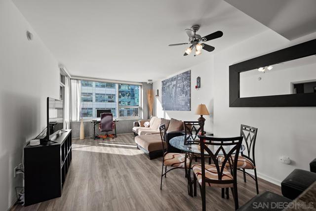 321 10th Avenue, San Diego CA: https://media.crmls.org/mediaz/47d8618b-d50e-4ffe-8a35-3c9f148a2454.jpg