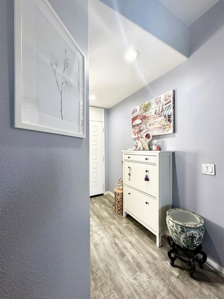 MLS #250043227SD image #5