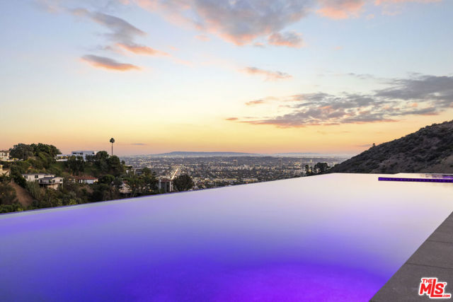 3 Bed Home for Sale in Los Angeles, California