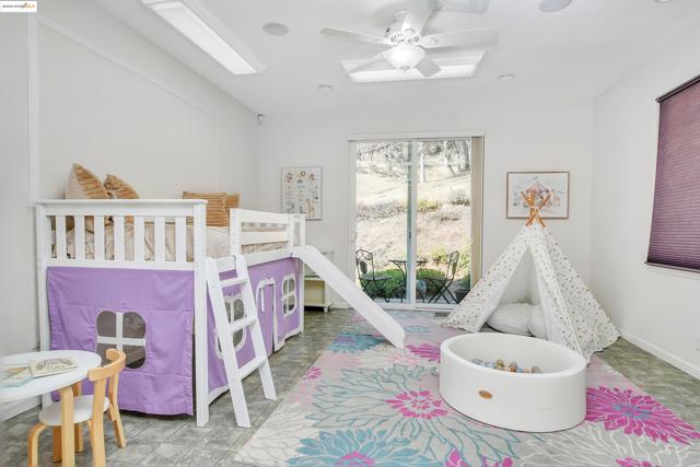 16096 Parkridge Ave, Sonora CA: https://media.crmls.org/mediaz/47d91dc1-19f9-439e-9548-fd2e76f2390b.jpg