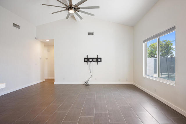 43135 Tennessee Avenue, Palm Desert CA: https://media.crmls.org/mediaz/47da6aae-5ac0-45d0-a751-b0b25a0a31f4.jpg