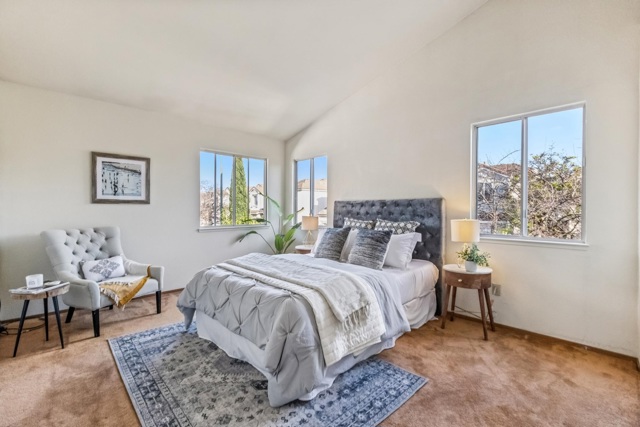 Image 29 of 42 For 1152 Old Alameda Pt