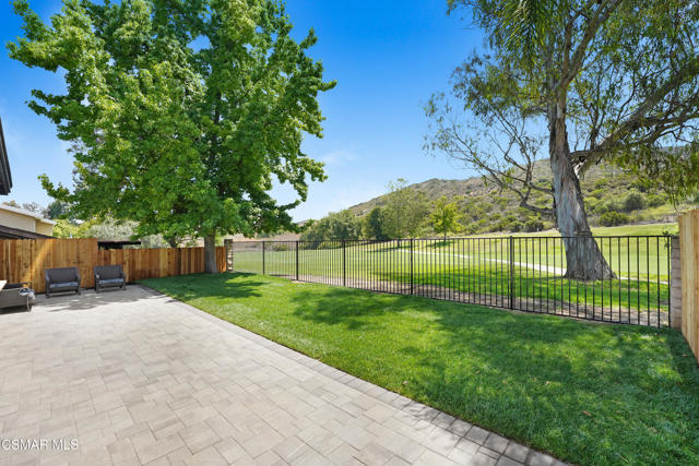 4188 Minnecota Drive, Thousand Oaks CA: https://media.crmls.org/mediaz/47daddfb-d613-4e0f-a2bb-e27727f4957c.jpg
