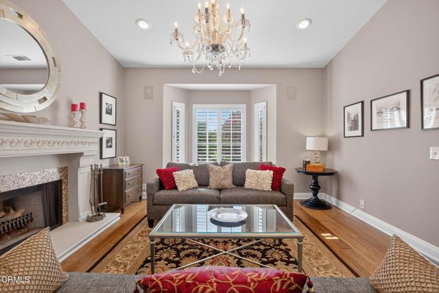 Detail Gallery Image 12 of 72 For 7405 Loma Vista Rd, Ventura,  CA 93003 - 4 Beds | 3 Baths