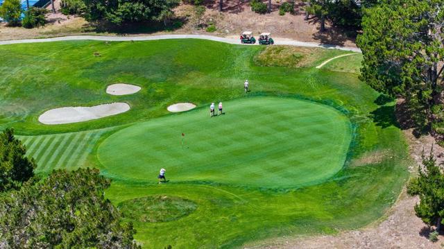 66 Spanish Bay Circle, Pebble Beach CA: https://media.crmls.org/mediaz/47dccbd8-a332-4408-8783-fe3b7ef529df.jpg