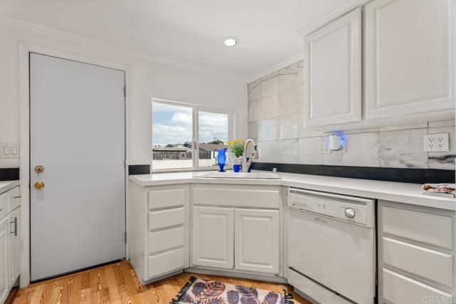 Detail Gallery Image 16 of 46 For 1676 Vann Ct, El Cajon,  CA 92020 - 4 Beds | 3 Baths