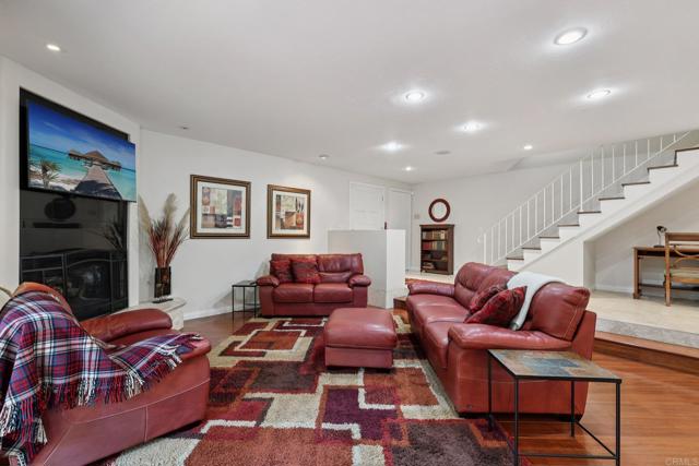 Detail Gallery Image 7 of 35 For 6712 Cantil St, Carlsbad,  CA 92009 - 3 Beds | 2/1 Baths