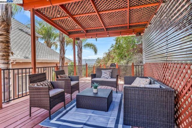 3405 Story Lane, San Jose CA: https://media.crmls.org/mediaz/47df8f64-6393-4904-8b82-55a2563581df.jpg