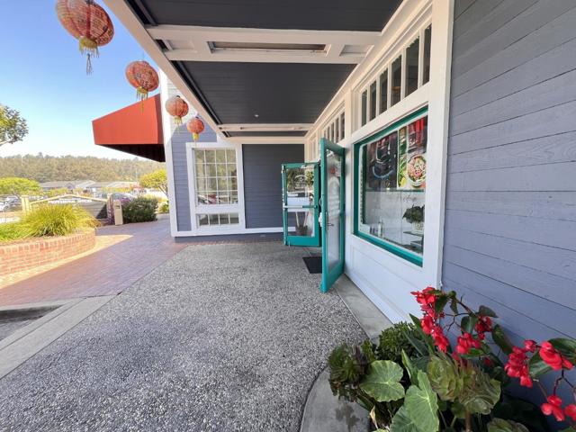 17591 17591 Vierra Canyon Road, Prunedale CA: https://media.crmls.org/mediaz/47e023a6-d95b-4cc7-904a-a430327d00f0.jpg