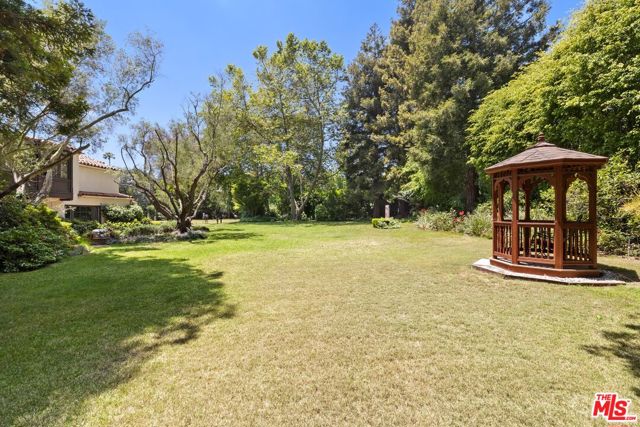 Drew Fenton | 355 S Bristol Avenue Los Angeles CA | MLS: 7255420