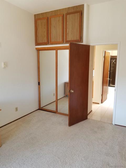 8328 Regents Rd, La Jolla CA: https://media.crmls.org/mediaz/47e24b78-62f6-4cb9-89cf-a6e84ca04058.jpg