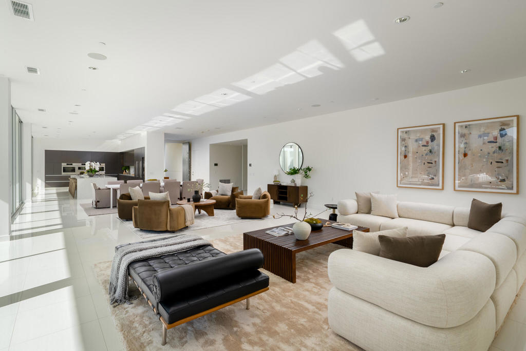 MLS #219135429PS image #3