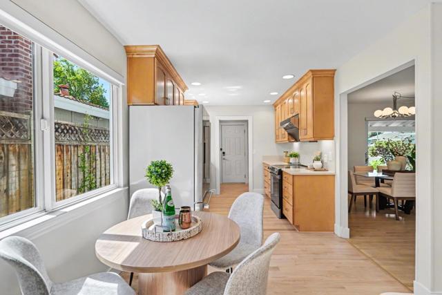 Image 16 of 68 For 710 Henderson Avenue