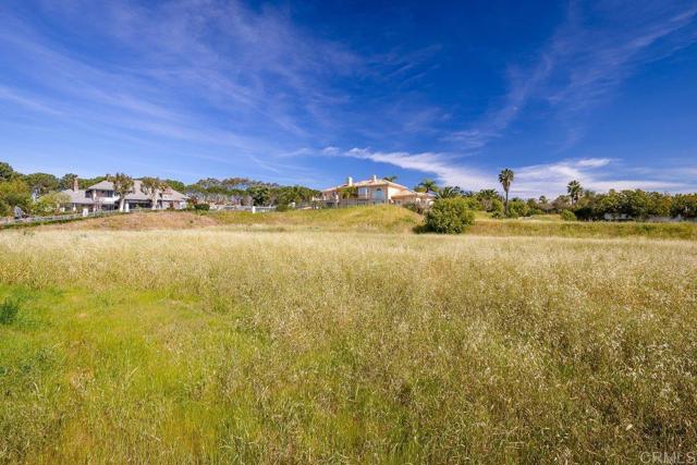 Detail Gallery Image 3 of 17 For 1009 Corte Barroso, Camarillo,  CA 93010 - – Beds | – Baths