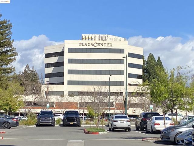 22012 Sevilla Rd, Hayward CA: https://media.crmls.org/mediaz/47e46fbd-ee3d-48a7-a737-62659ce8a031.jpg