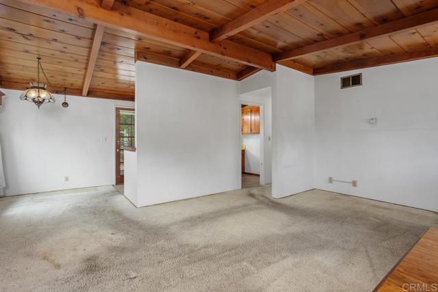 Detail Gallery Image 11 of 30 For 1230 Tamarack Ave, Carlsbad,  CA 92008 - 3 Beds | 2 Baths