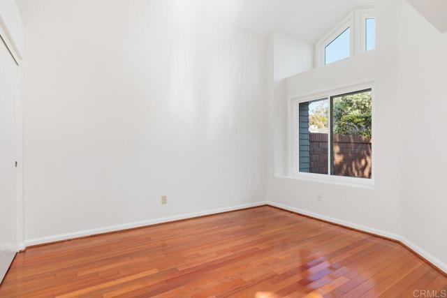 814 Okra Court, Carlsbad CA: https://media.crmls.org/mediaz/47e61f19-f4af-49b8-bb1f-e09b78f23551.jpg