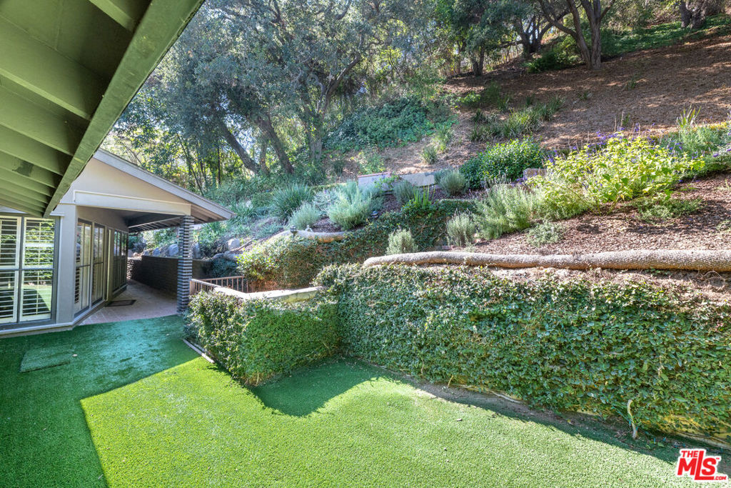 MLS #25622033 image #17