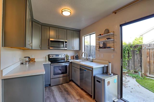482 S Willard Avenue, San Jose CA: https://media.crmls.org/mediaz/47e87a22-633a-41b8-9fa3-9d65d680e751.jpg