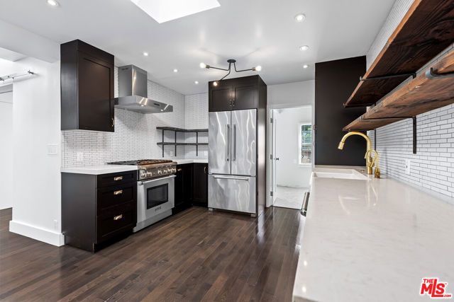 1939 Purdue Avenue, Los Angeles CA: https://media.crmls.org/mediaz/47e948b9-bfaa-49b8-b849-b637b7efa39b.jpg