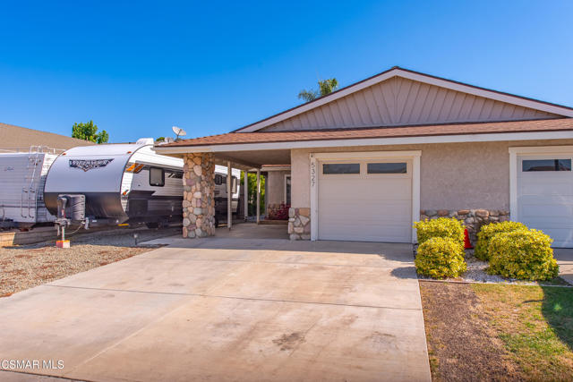 5327 Heather Street, Camarillo CA: https://media.crmls.org/mediaz/47eb970e-e3a2-4521-89fb-65a5ae318016.jpg