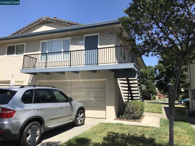 2118 Peppertree Way, Antioch CA: https://media.crmls.org/mediaz/47ec3513-d8e4-4c2c-97b3-b5150b385378.jpg