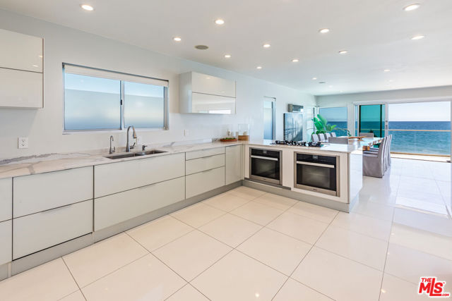 Drew Fenton | 26050 Pacific Coast Highway Malibu CA | MLS: 7423645