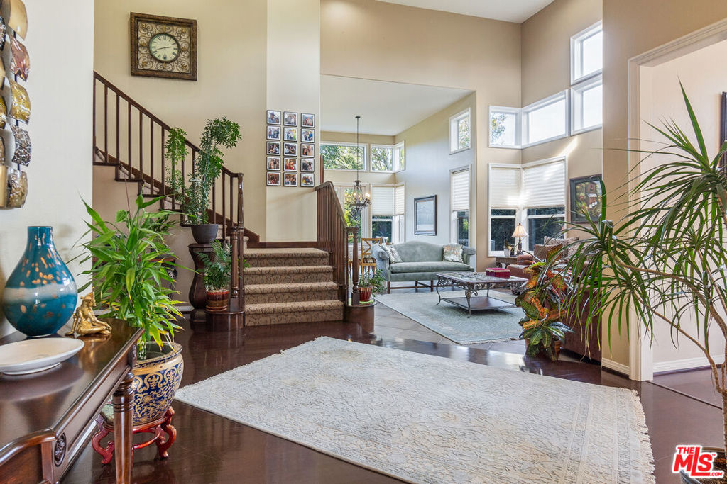 MLS #25541531 image #18