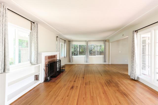 4662 4664 Bancroft, San Diego CA: https://media.crmls.org/mediaz/47ecf456-b294-4b31-8e99-5157906d0da8.jpg
