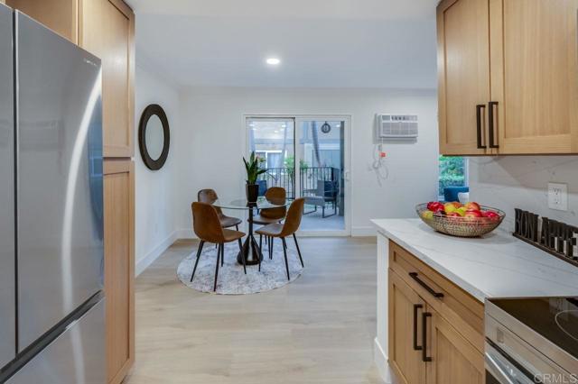 Detail Gallery Image 8 of 31 For 4847 Williamsburg Ln #161,  La Mesa,  CA 91942 - 1 Beds | 1 Baths