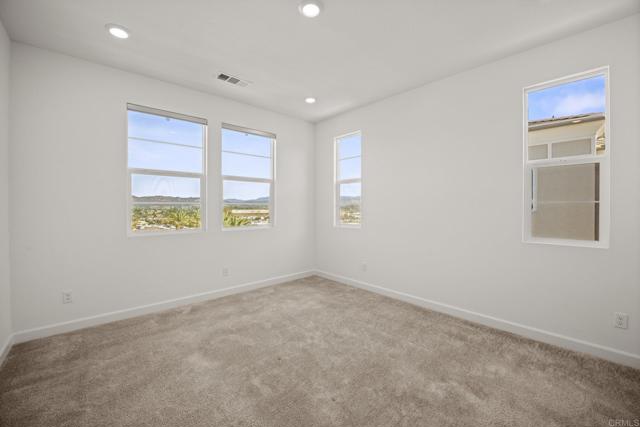 Detail Gallery Image 12 of 35 For 1229 Sunrise #104,  San Marcos,  CA 92078 - 2 Beds | 2/1 Baths