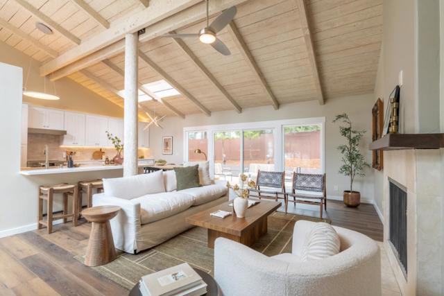4095 Pine Meadows Way, Pebble Beach CA: https://media.crmls.org/mediaz/47eeac4d-0e79-4ddf-af32-f6372ea1747f.jpg