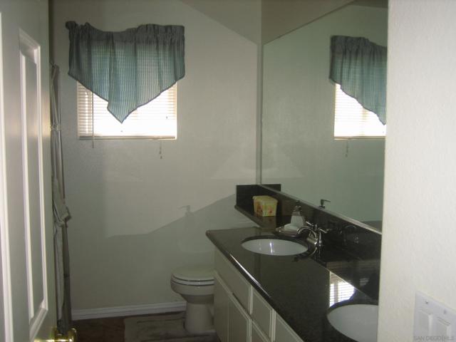 11342 Village ridge Rd, San Diego CA: https://media.crmls.org/mediaz/47eee548-79cb-4e10-bb01-ae0d8dfdb2a5.jpg