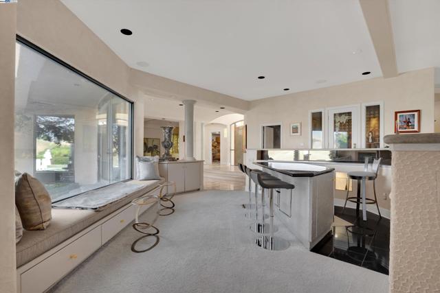 4478 Deer Ridge Road, Danville CA: https://media.crmls.org/mediaz/47eef508-8786-4eee-a1ae-a1038ff70a2c.jpg