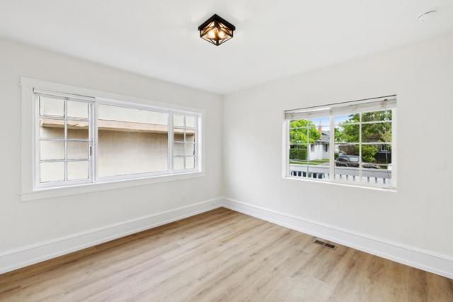 1117 Chula Vista Avenue, Burlingame CA: https://media.crmls.org/mediaz/47f01b1d-c90c-4dff-9c94-4142460b1420.jpg