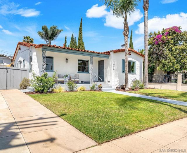 4686 Van Dyke Ave, San Diego CA: https://media.crmls.org/mediaz/47f06ad3-30e5-4b11-8158-47b8678e2c83.jpg