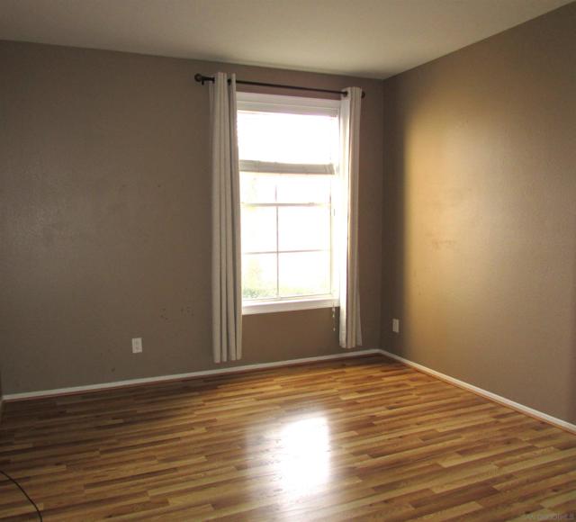 10914 Sabre Hill Dr, San Diego CA: https://media.crmls.org/mediaz/47f097bc-d713-4c73-967c-85aaf56db793.jpg