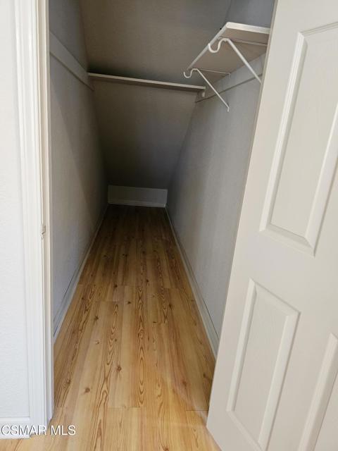 5616 Etiwanda Avenue, Tarzana CA: https://media.crmls.org/mediaz/47f10645-d71f-4173-acc7-ee498c9045db.jpg