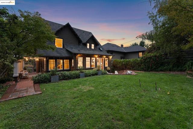 118 Hillside Ave, Piedmont CA: https://media.crmls.org/mediaz/47f1c9fb-8577-45b5-a3e0-b8b1defcf8ea.jpg