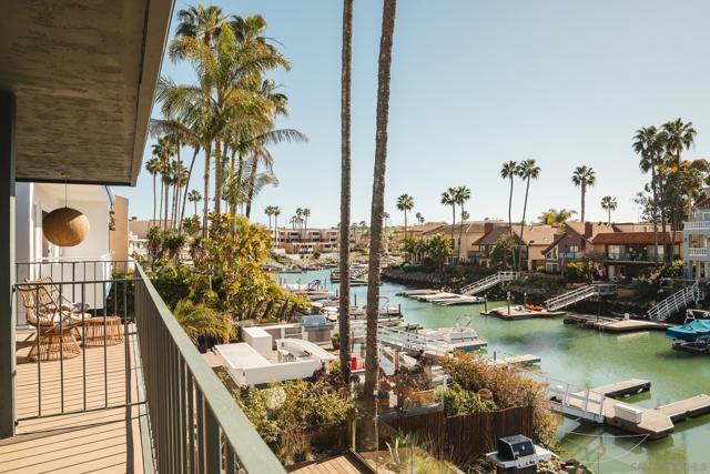 Image 5 of 52 For 4627 Park Dr