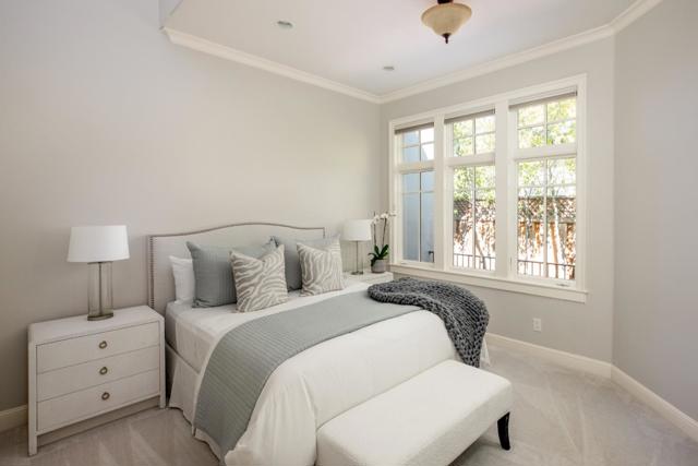 484 Orange Avenue, Los Altos CA: https://media.crmls.org/mediaz/47f533ba-f040-4899-9ca2-e9410273bd1c.jpg