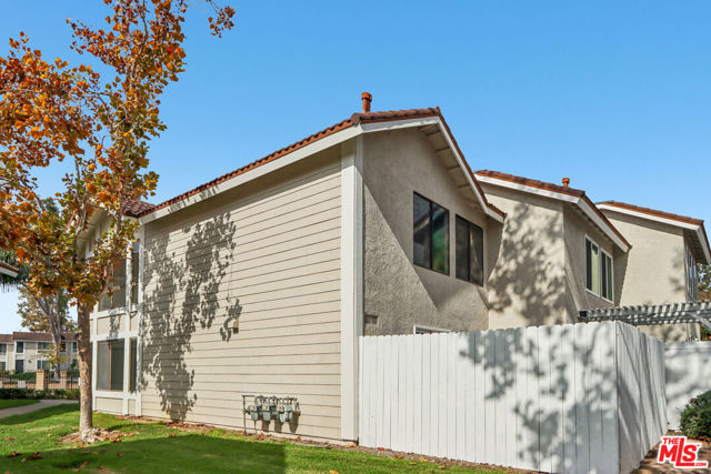 25885 Trabuco Road, Lake Forest CA: https://media.crmls.org/mediaz/47f58920-278a-494e-a58f-83aa73db7d3f.jpg