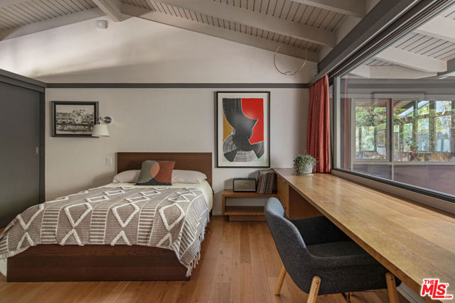 1030 Canon Drive, San Marino CA: https://media.crmls.org/mediaz/47f62501-4c08-4140-9f29-e01b91ce63dd.jpg