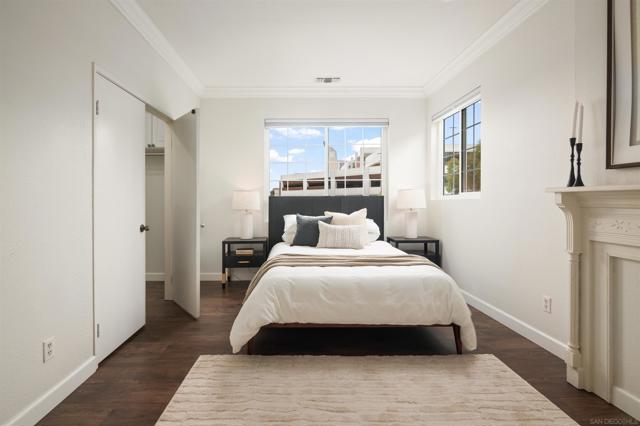 4204 3rd Ave, San Diego CA: https://media.crmls.org/mediaz/47f8c176-0f32-4a0d-83a2-ee640d8b82c3.jpg