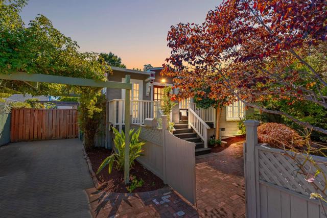 1719 Bay Street, Santa Cruz CA: https://media.crmls.org/mediaz/47f9b667-6806-432f-a35e-4bd0958c38d8.jpg