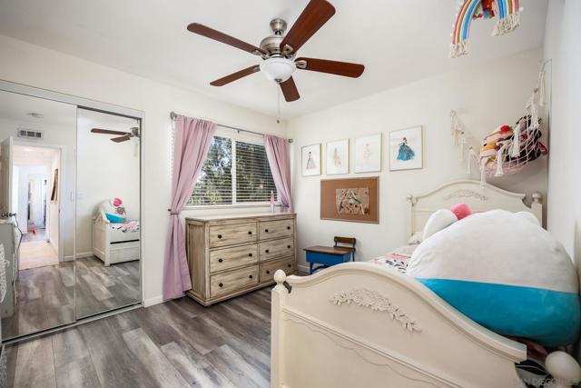 13306 Tawanka Dr, Poway CA: https://media.crmls.org/mediaz/47f9faad-076a-4a87-a7f4-3c2f51aecd30.jpg