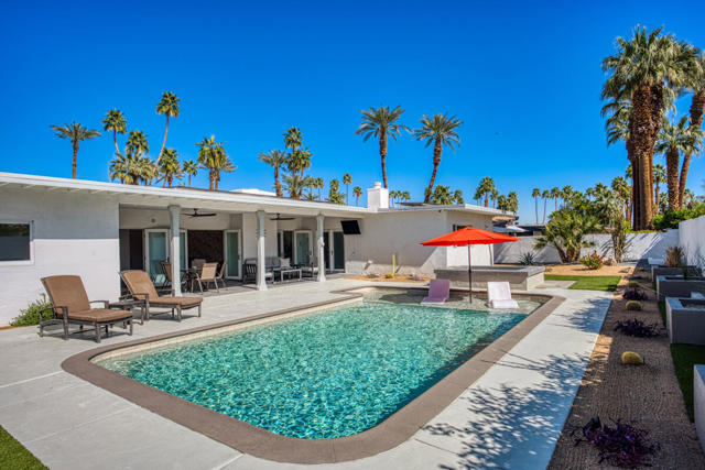 Image 51 of 58 For 75475 Desert Park Drive