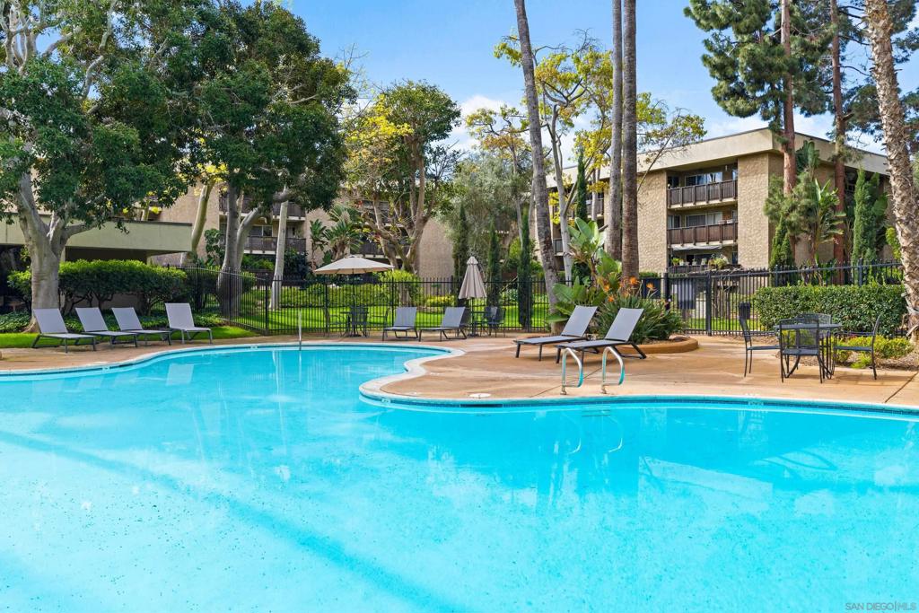6406 Friars Rd. - photo 15