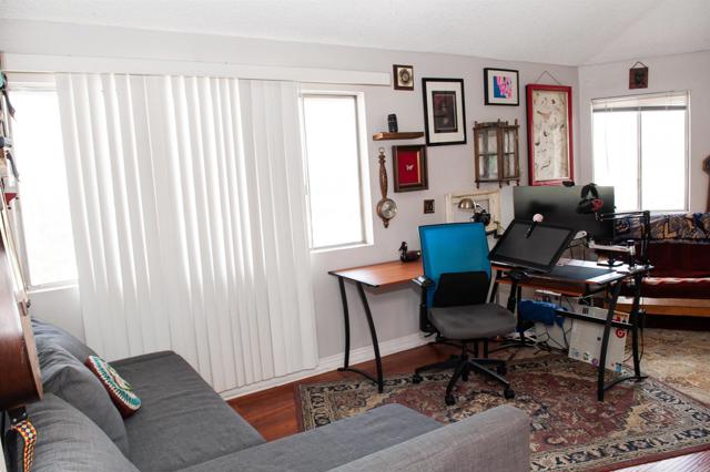 Detail Gallery Image 31 of 36 For 1523 E Windsor Rd 105b,  Glendale,  CA 91205 - 2 Beds | 1/1 Baths