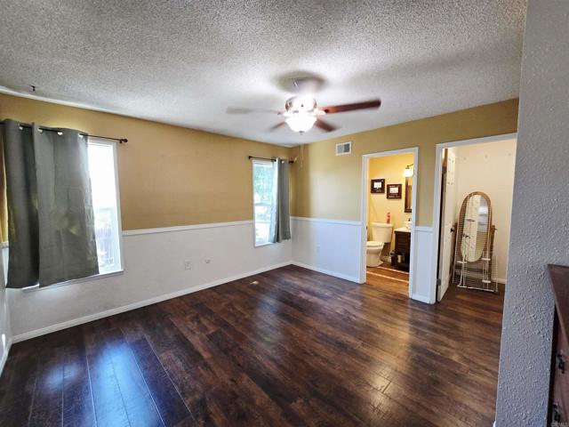 9690 Bundy Drive, Santee CA: https://media.crmls.org/mediaz/47fe0e73-6a25-43cd-a620-b52ada9c1b50.jpg